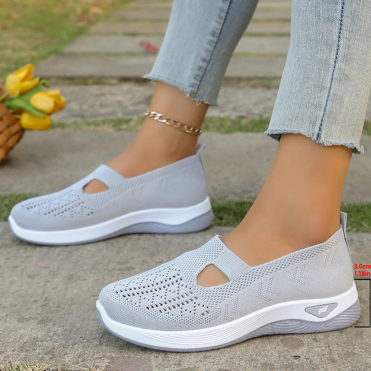 Women’s Summer Casual Sneakers – Lightweight Flat Solid Shoes, Four-Season Everyday Footwear