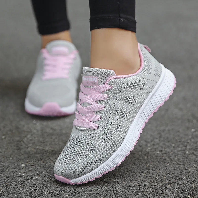 Women’s Casual White Sneakers – Fashionable, Breathable & Comfortable