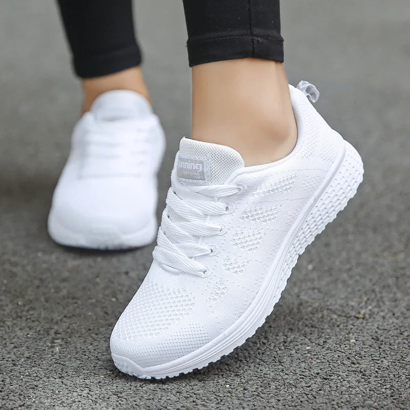 Women’s Casual White Sneakers – Fashionable, Breathable & Comfortable