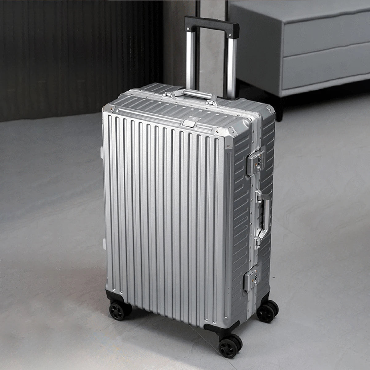 Aluminum Frame Trolley Luggage | Rolling Suitcase with USB & Combination Lock | 20/24/26/28 Inch Carry-On