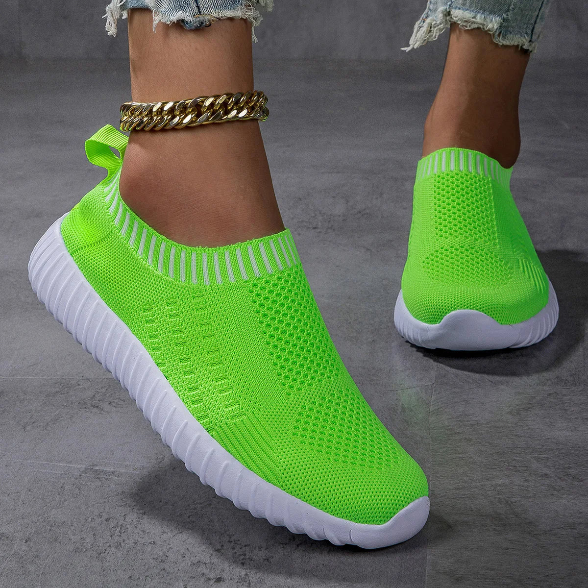 Women’s Breathable Knit Sneakers – Lightweight Mesh Casual Low-Top Shoes