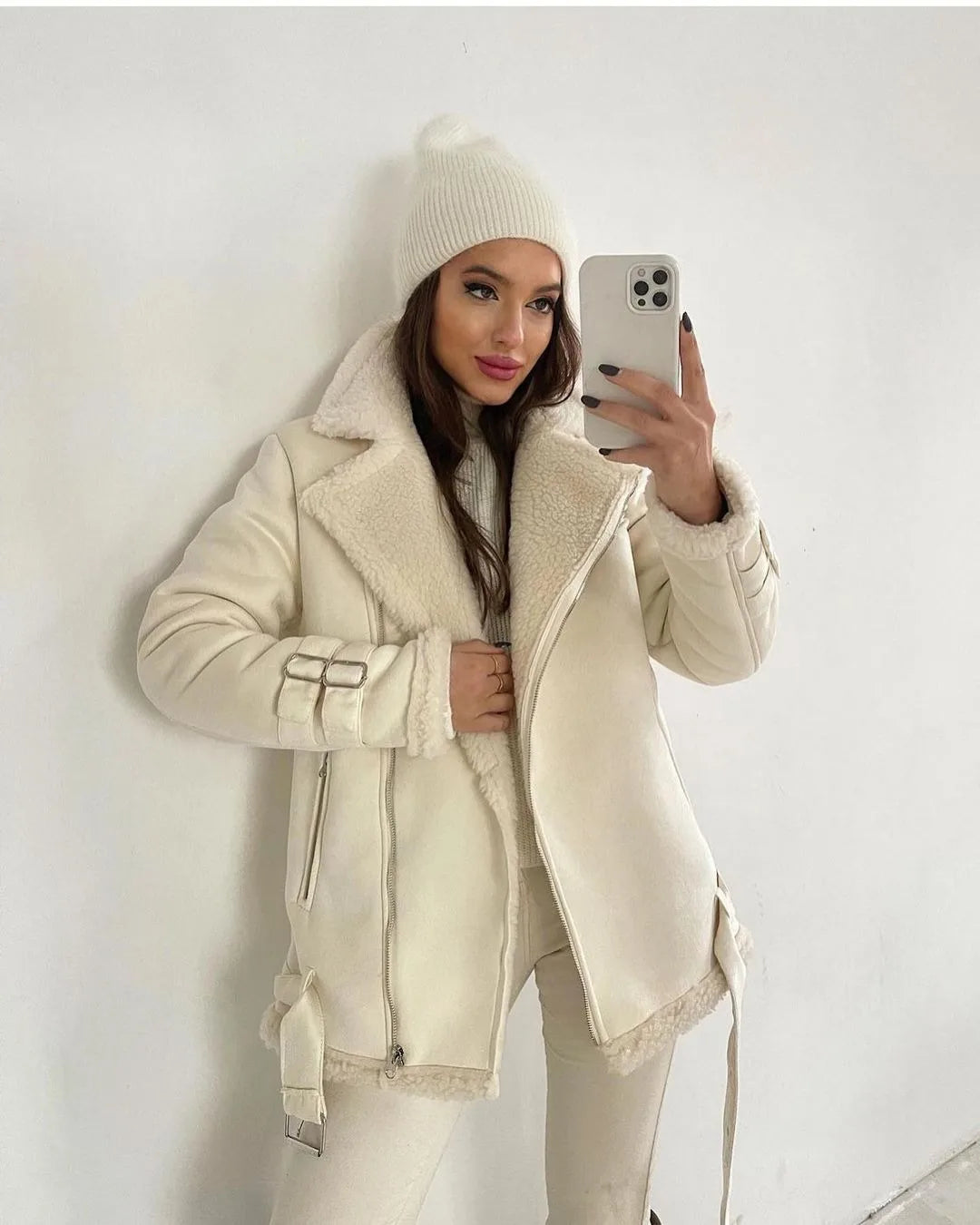 New Women's Extra Thick Warm Lamb Feather Rider Jacket with Faux Fur