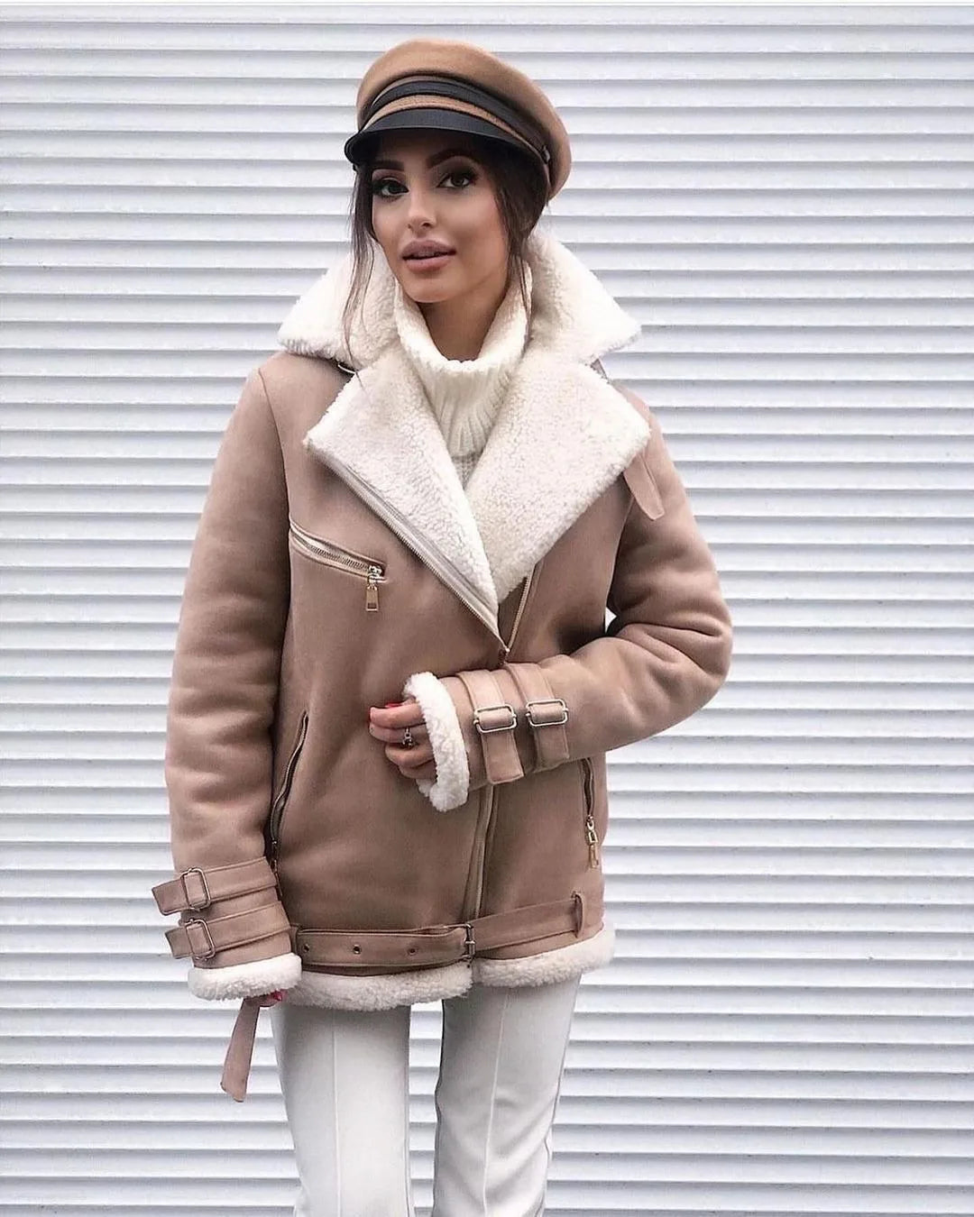 New Women's Extra Thick Warm Lamb Feather Rider Jacket with Faux Fur