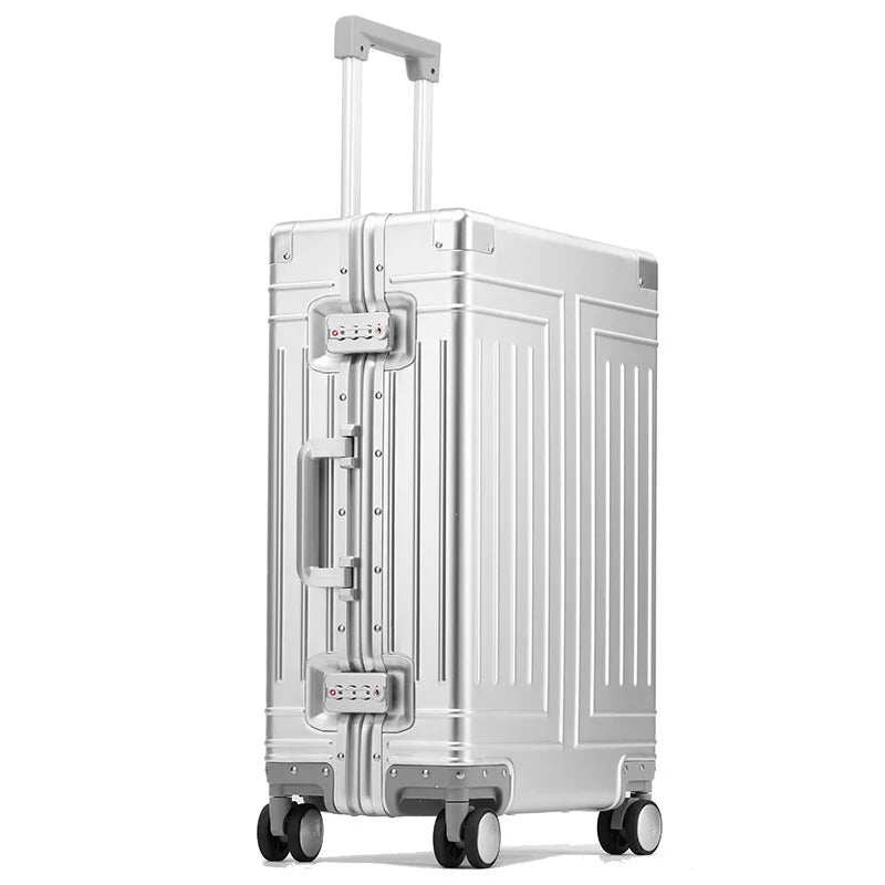 Silver suitcase with wheels on a white background, featuring the SUSHIMU brand.