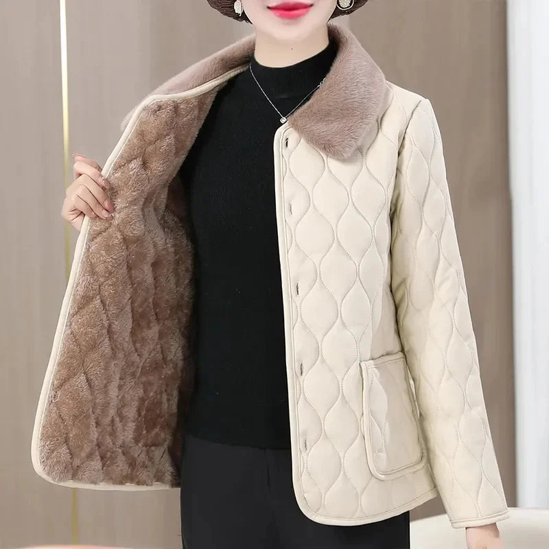 Winter Plush Jacket Plus Size Loose Thick Fur Collar Coat for Mid-Aged Women Velvet Quilted Warm Coat