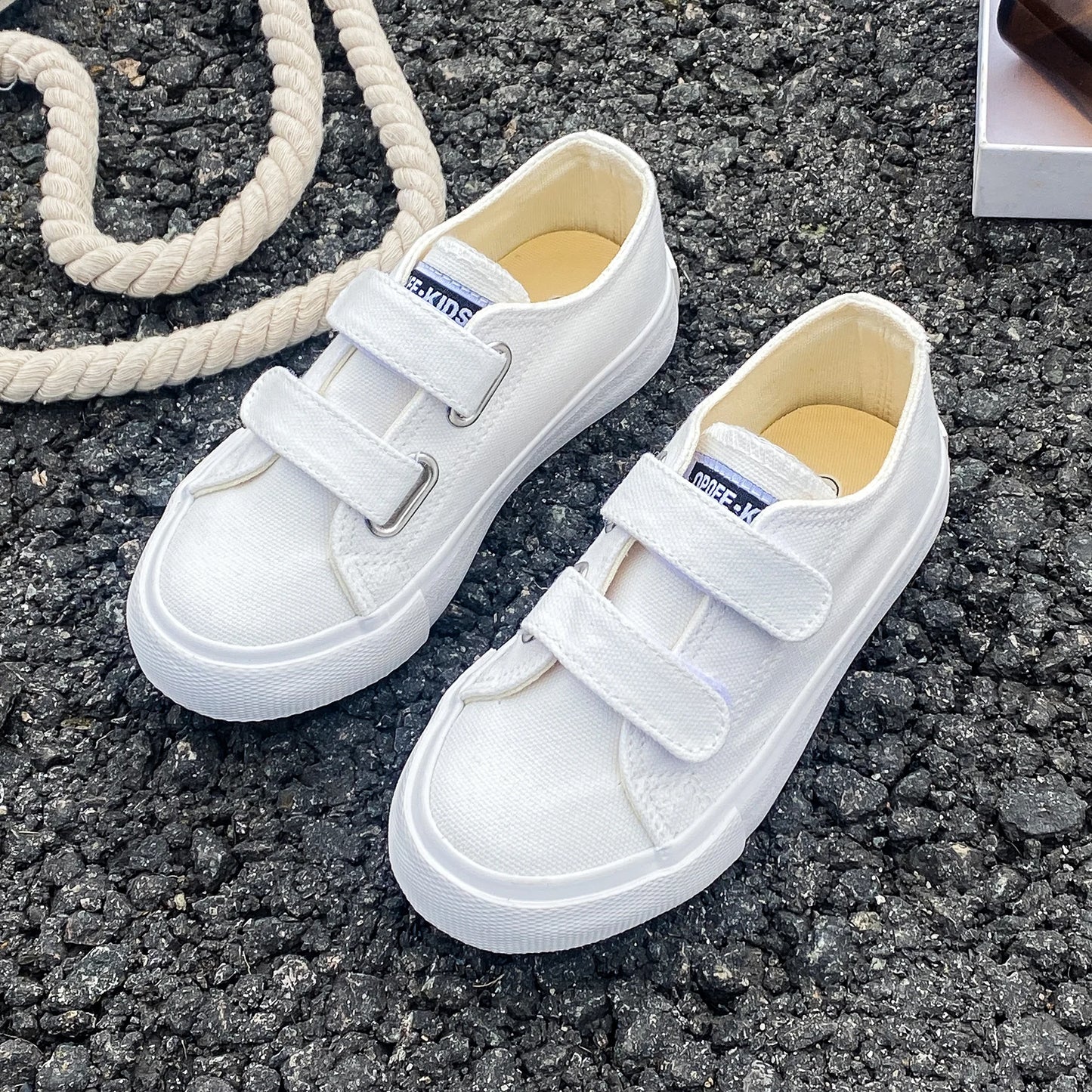 Spring & Autumn Kids Canvas Shoes | Solid Color Soft Sole Skateboard Sneakers for Boys & Girls