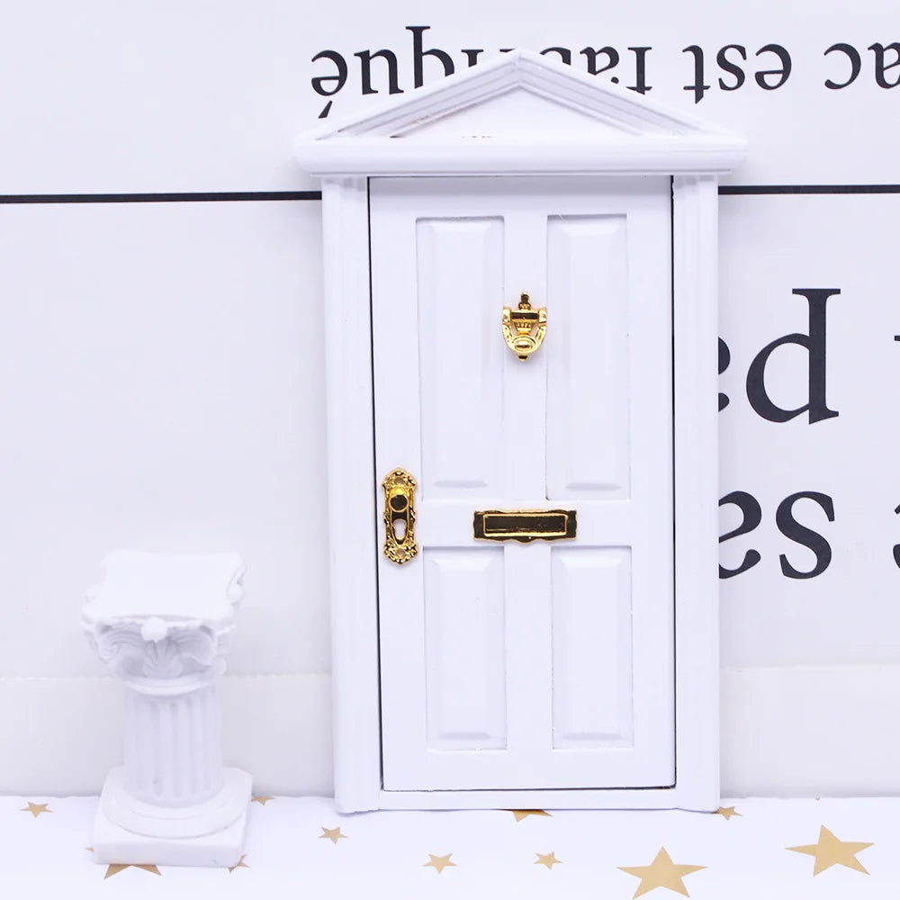 Mini Wooden Elf Door – Miniature Fairy Door for Dollhouse, Garden Scenes & DIY Kids Decorations