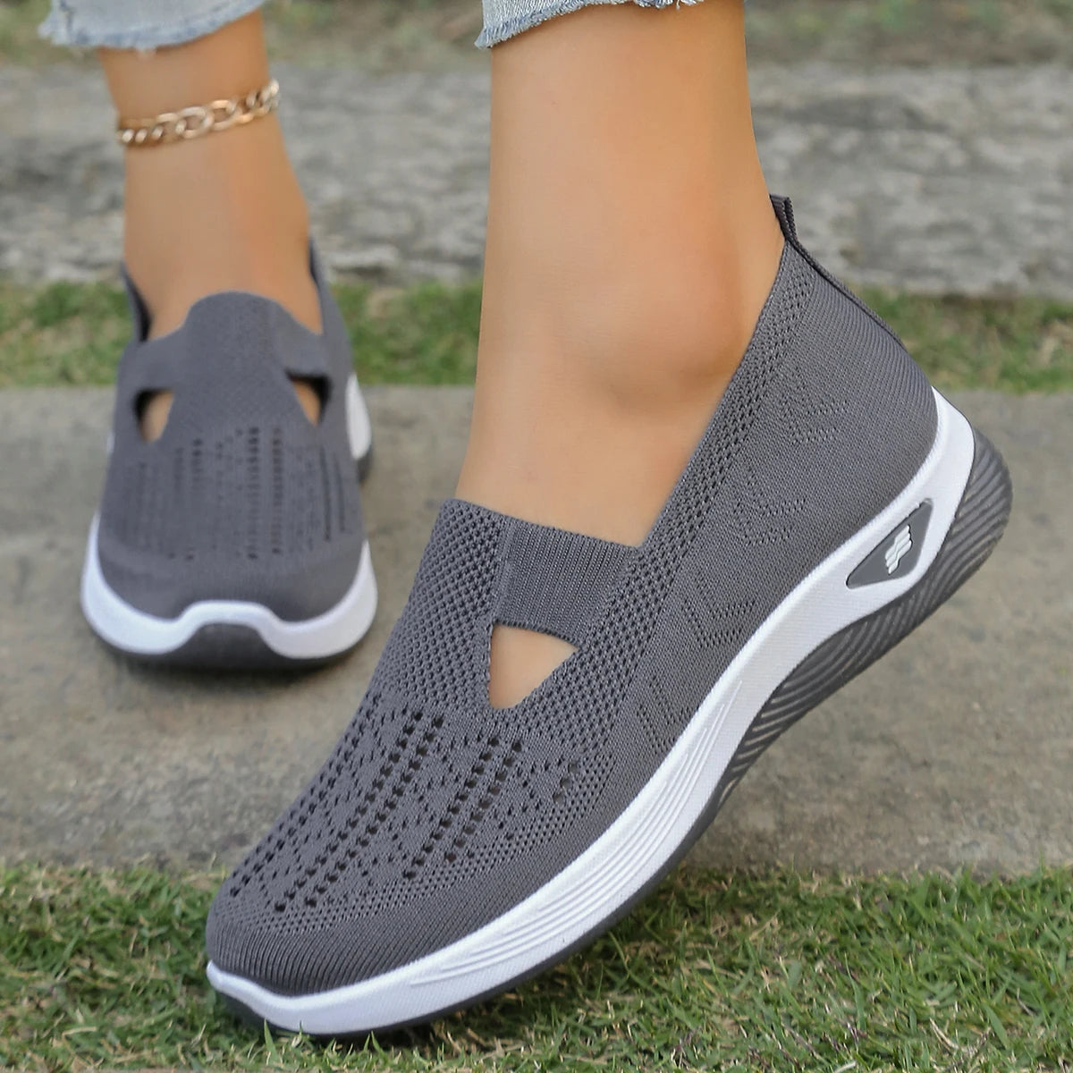 Women’s Summer Casual Sneakers – Lightweight Flat Solid Shoes, Four-Season Everyday Footwear