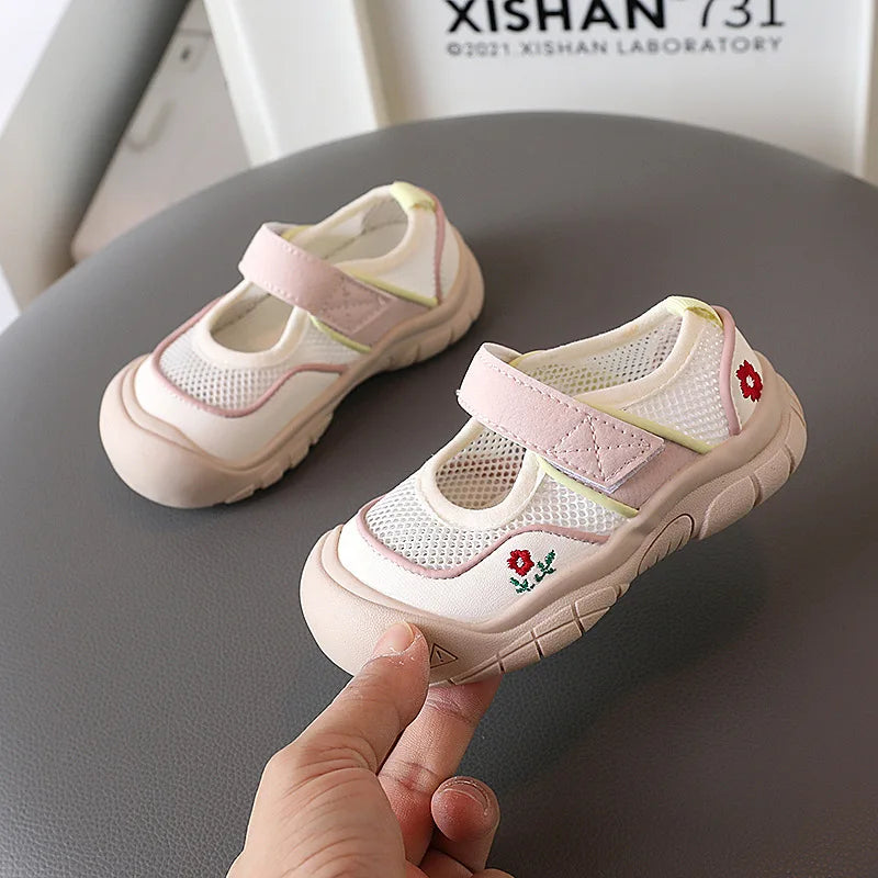 Kids Mesh Sandals | Breathable Anti-Slip Sports Shoes for Boys & Girls, Soft Casual Beach Wear