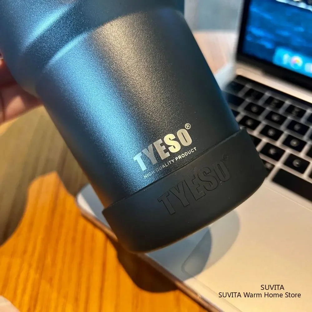 غطاء زجاجة TYESO العالمي المصنوع من السيليكون - غلاف سفلي متين ومضاد للانزلاق للزجاجات التي يبلغ قطرها 71-77 مم**