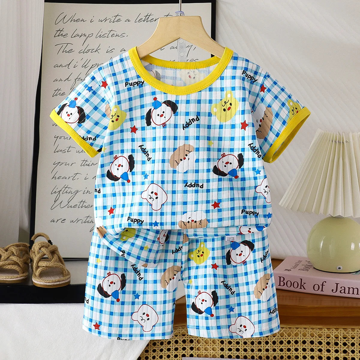 طقم ملابس صيفي للأطفال مكون من قطعتين - تي شيرت قطني + شورت للأولاد والبنات