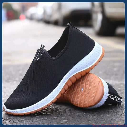 أحذية رياضية رجالية مريحة لعام ٢٠٢٥ - أحذية جري شبكية قابلة للتهوية ونعل ناعم