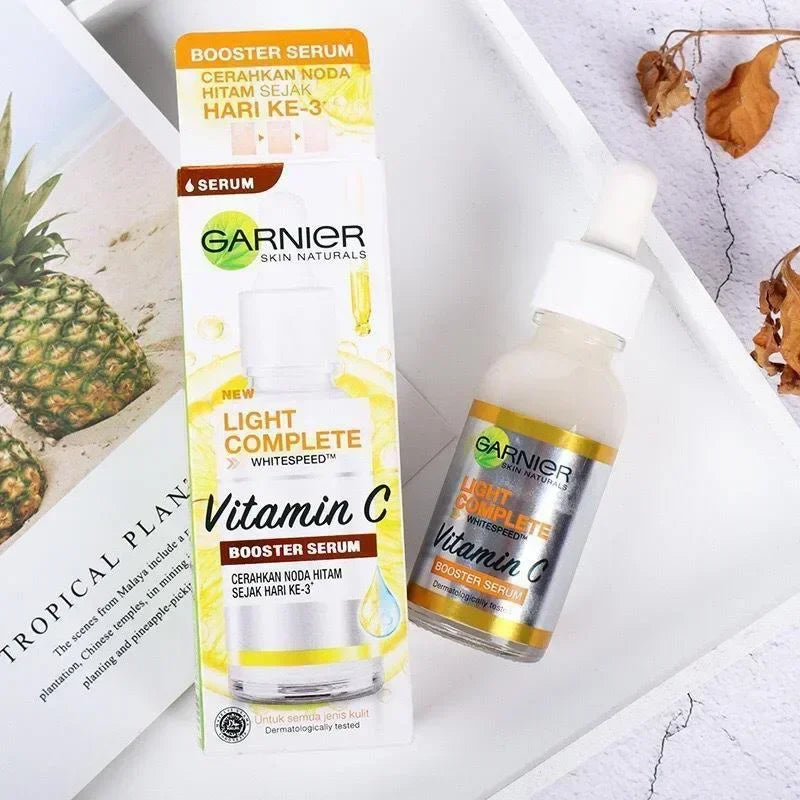 Garnier Bright Complete 30x Vitamin C Serum – Esencia potenciadora de niacinamida para aclarar el tono de la piel y atenuar las marcas de acné (30 ml)