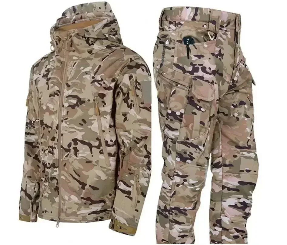 Taktisches Softshell-Winterset für Herren – Winddichter, wasserdichter, warmer Kampfanzug mit mehreren Taschen, Tarnmuster für die Jagd