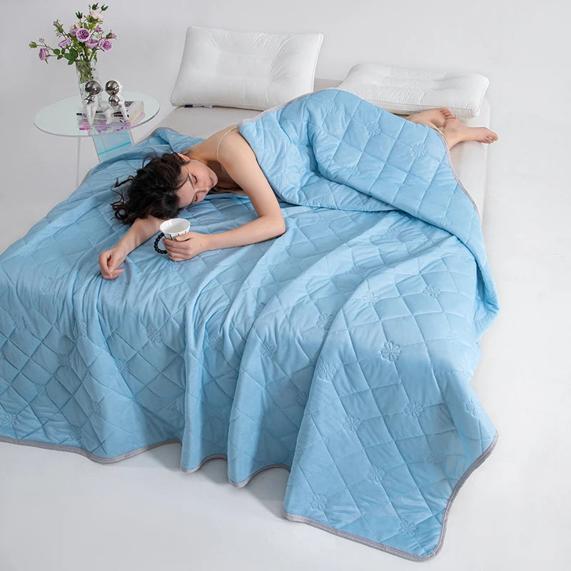 Cooling Blanket for Bed – Soft, Breathable King & Queen Size Summer Comforter | Lightweight Cool Quilt for Hot Sleepers