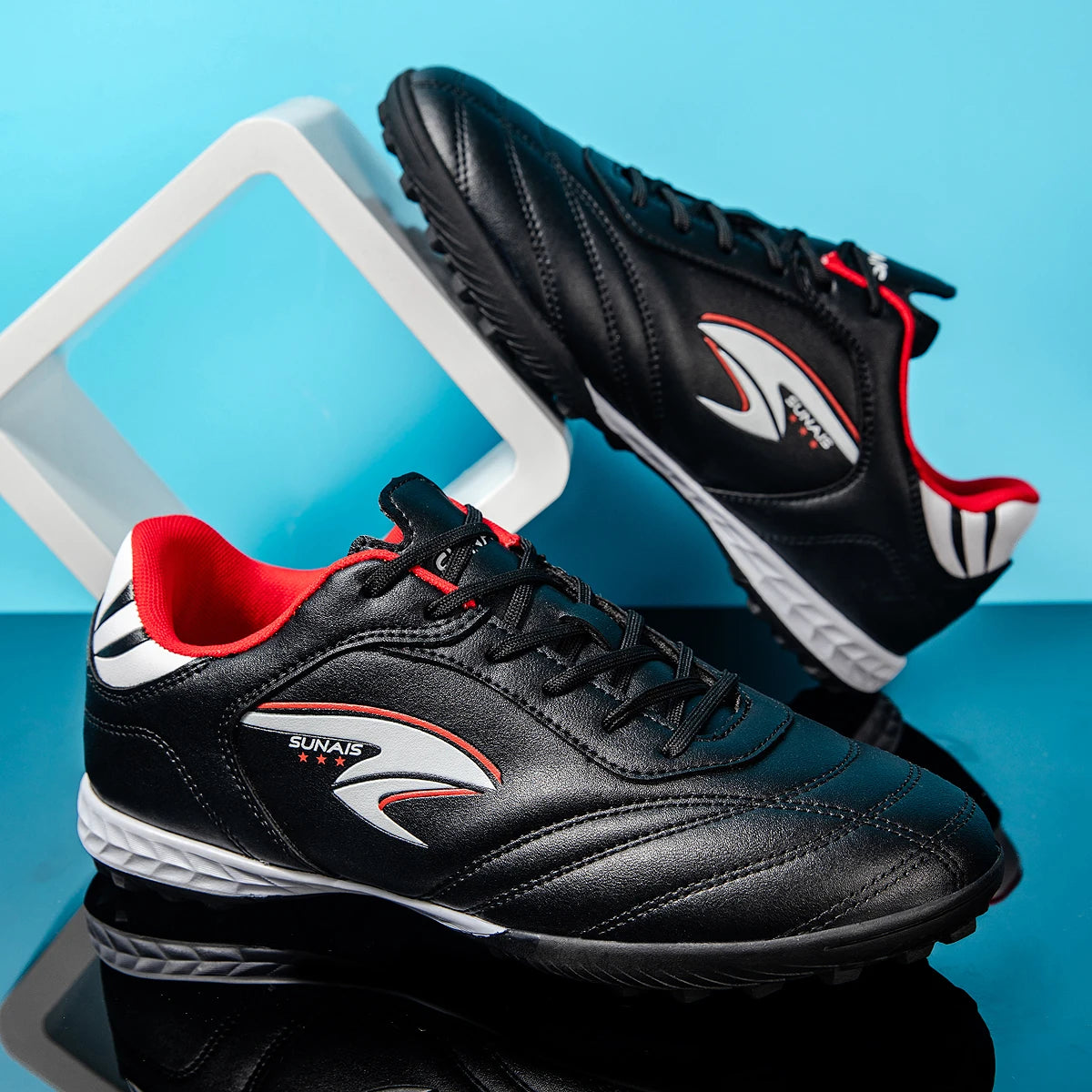 Professional Men's Soccer Shoes – TF Short Nail Outdoor Sports Shoes for Artificial Turf Training & Grip